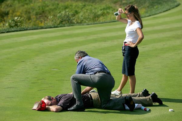 golf back pain